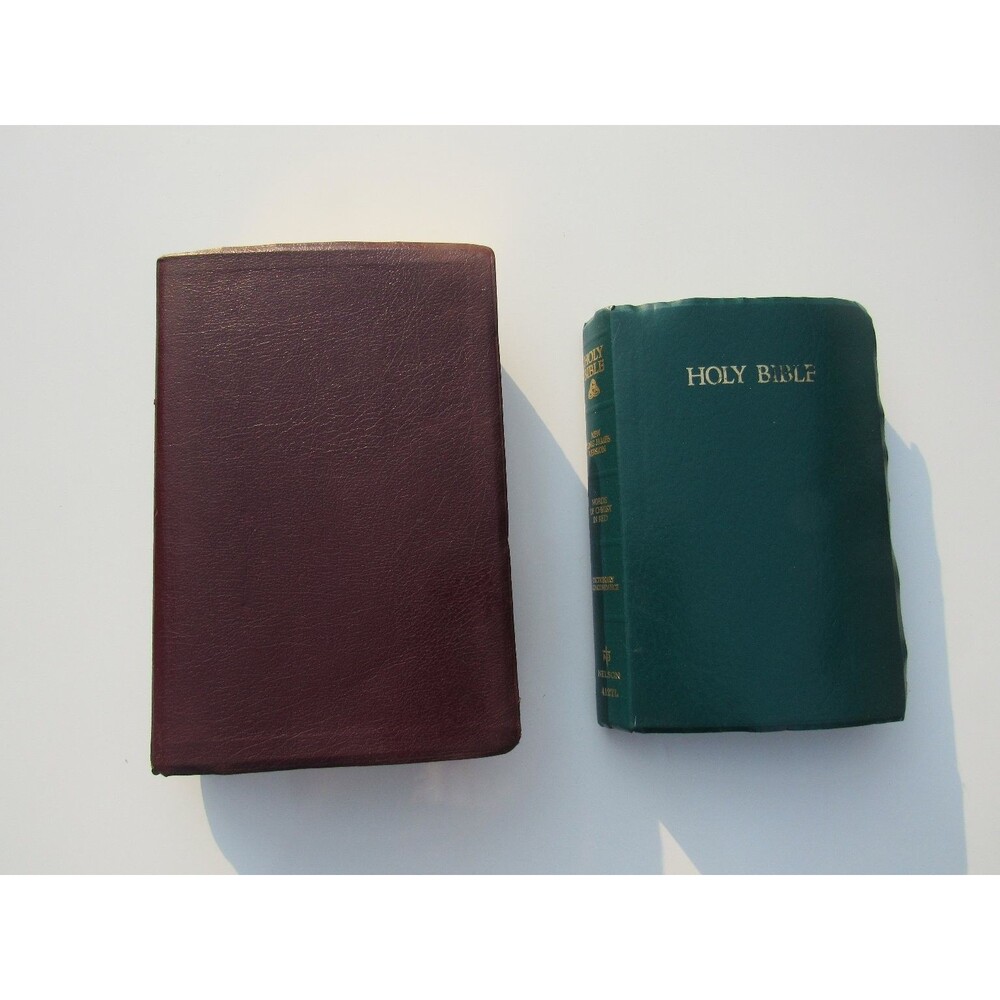 Nelson Study Bible NKJV 1997 Thomas Nelson Softback Lot Of 2 Religion Books